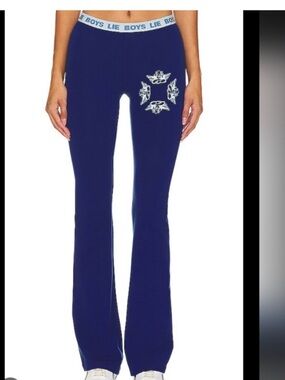 Boys Lie Head Over Heals V2
Flare Pant Size Large